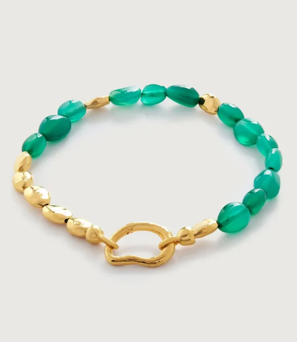 Green beaded bracelet with gold clasp